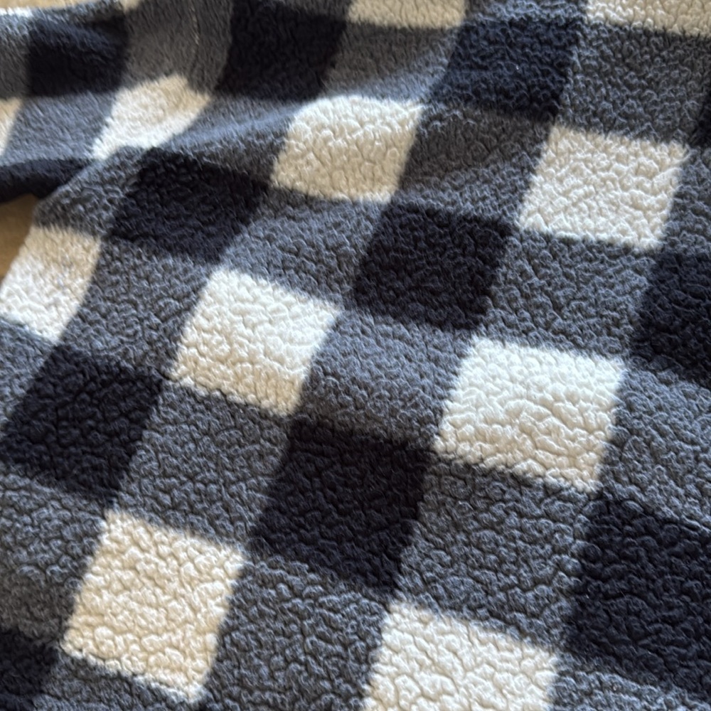 Old Navy Plaid Fleece Jacket - Picture 4 of 4